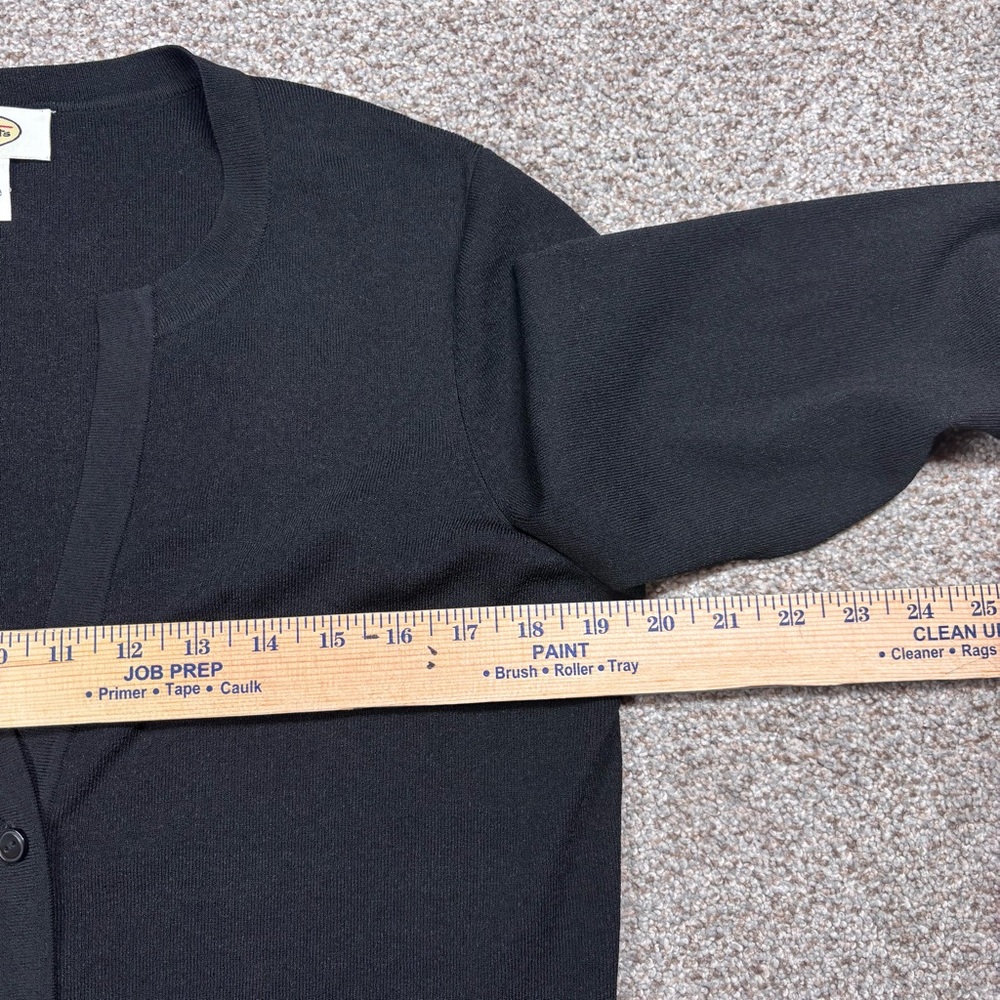 Talbots Sweater Cardigan Women’s Medium Black V-neck‎ 3/4 sleeves button Stretch - Picture 4 of 7